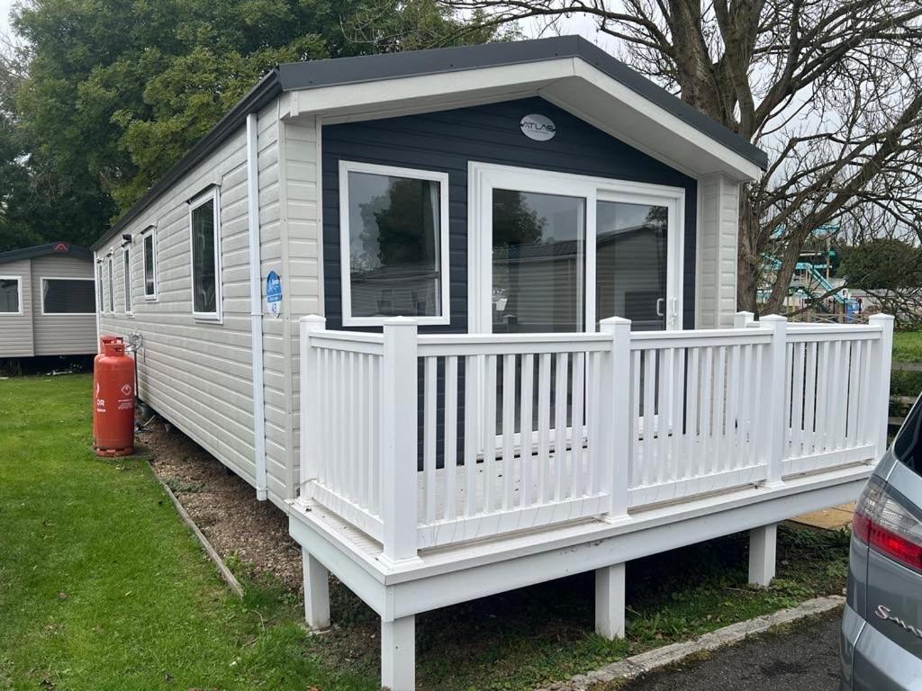 Weymouth Bay Hotel Preston  Екстериор снимка